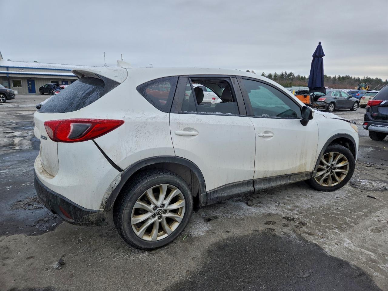 2015 MAZDA CX-5 GT photo 3