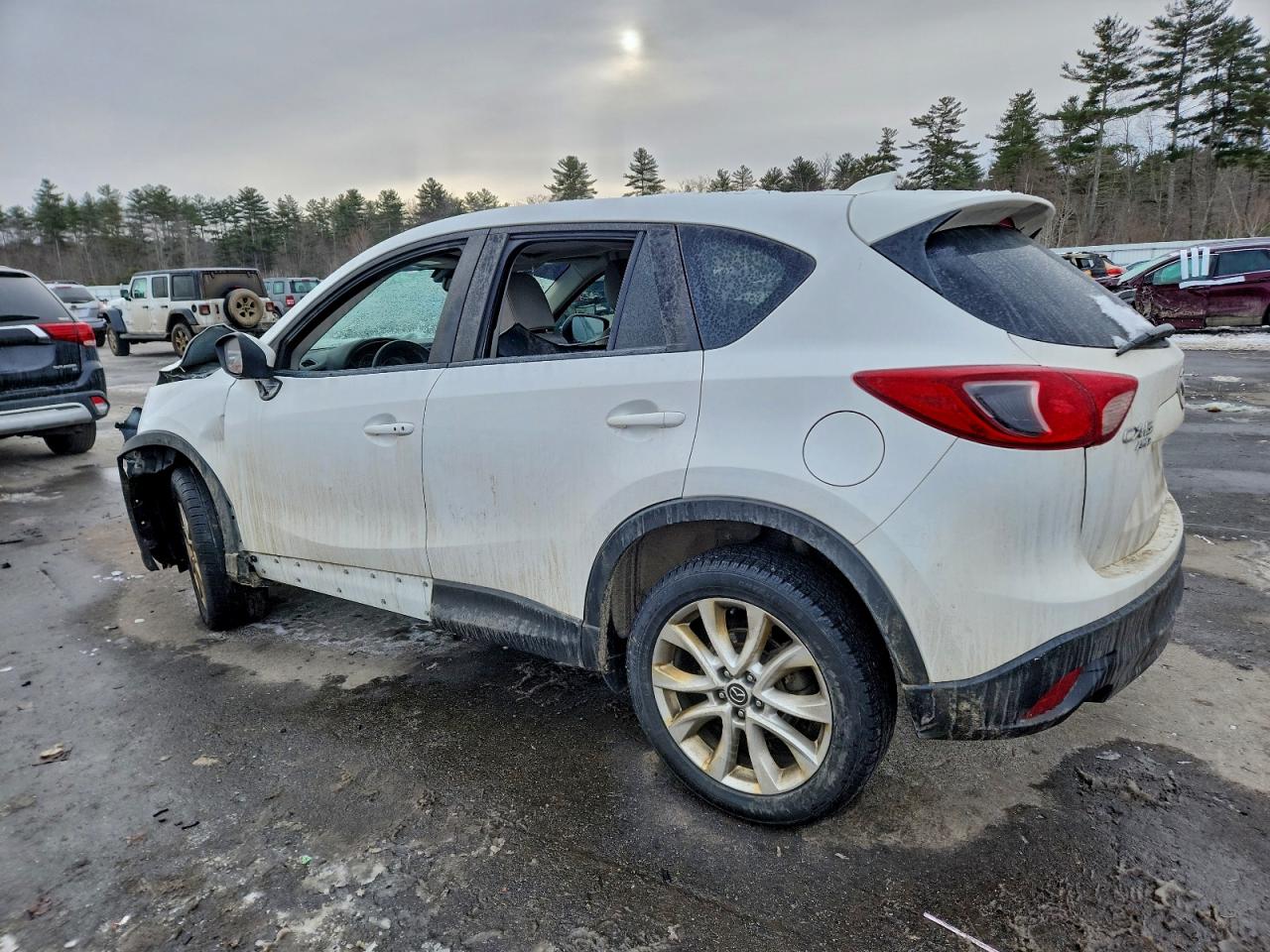 2015 MAZDA CX-5 GT photo 2
