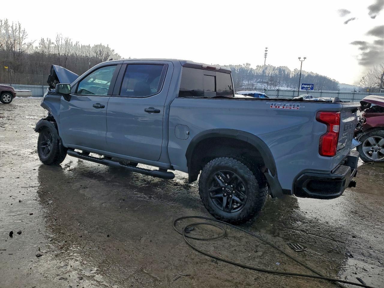 2024 CHEVROLET SILVERADO K1500 LT TRAIL BOSS photo 2