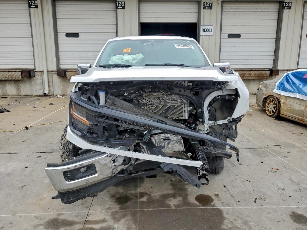 2024 FORD F150 XLT photo 9