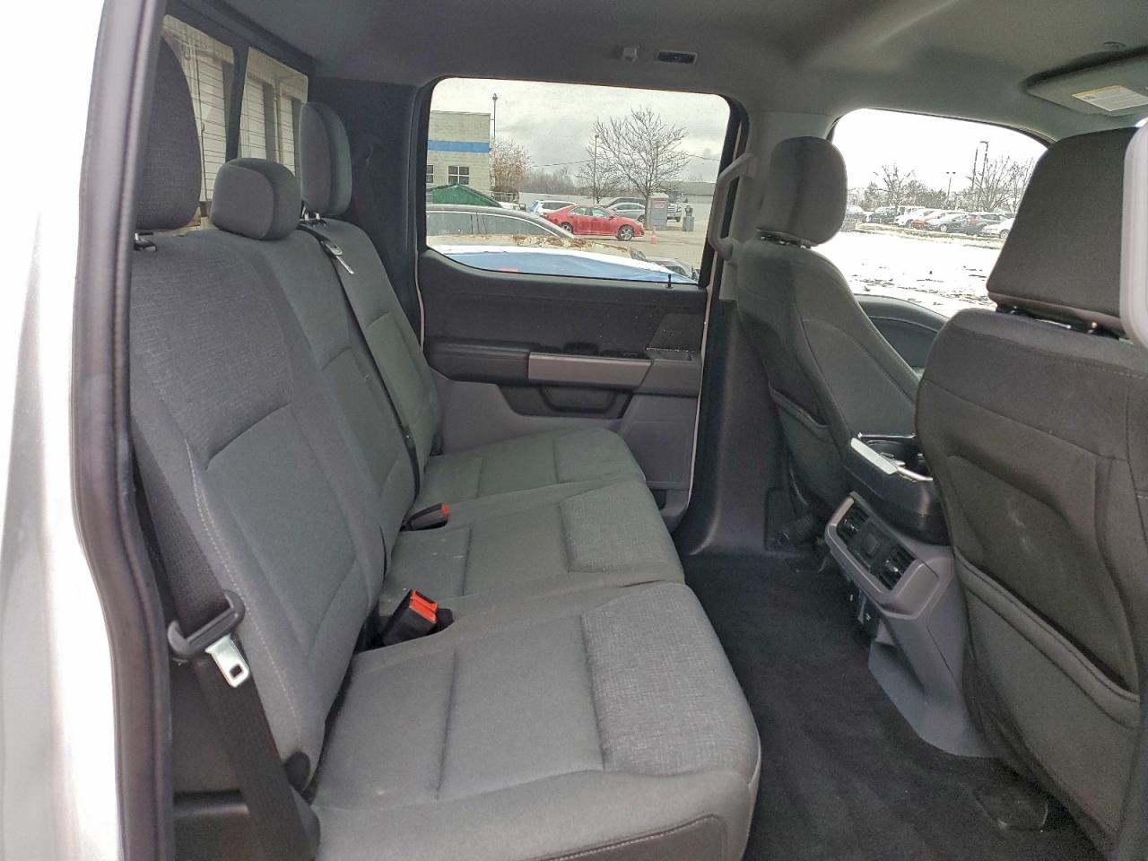 2024 FORD F150 XLT photo 19