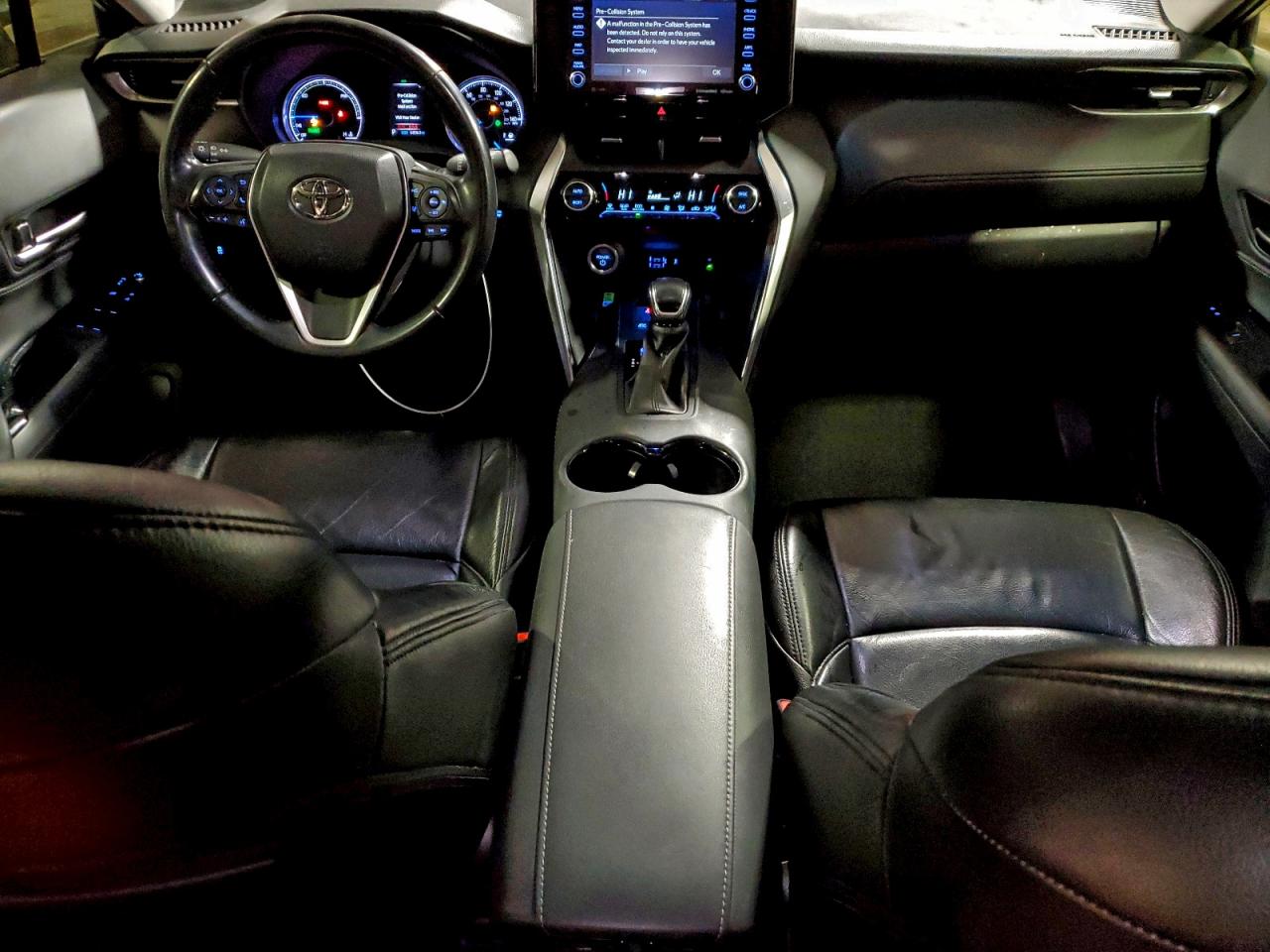 2021 TOYOTA VENZA LE photo 8