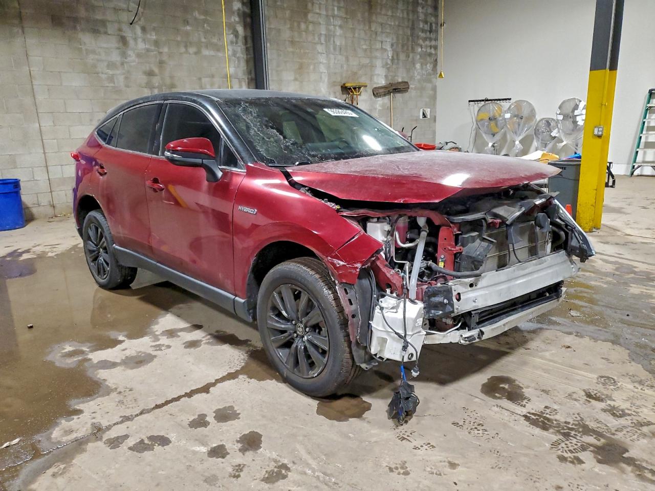 2021 TOYOTA VENZA LE photo 4