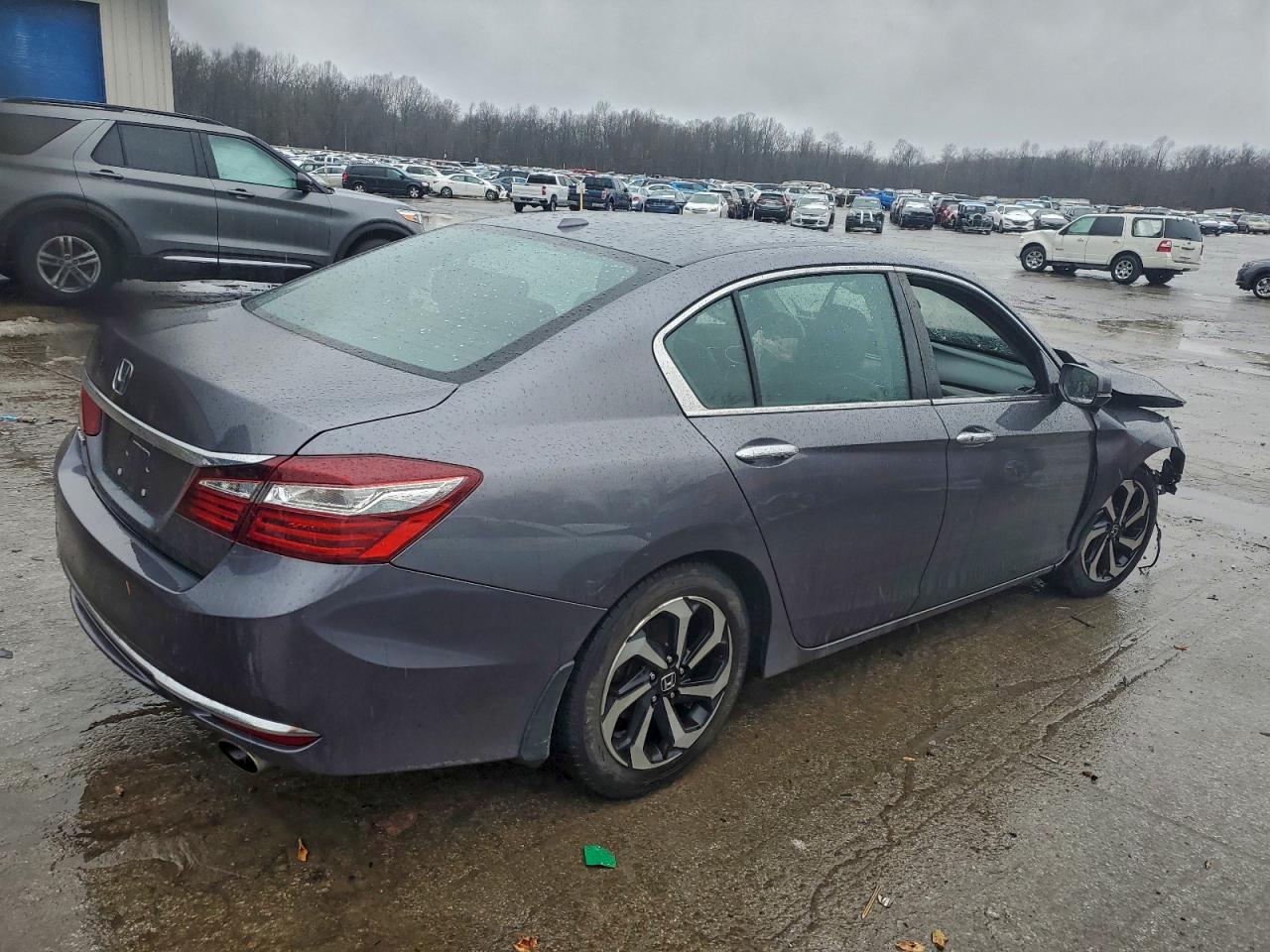 2017 HONDA ACCORD EXL photo 3