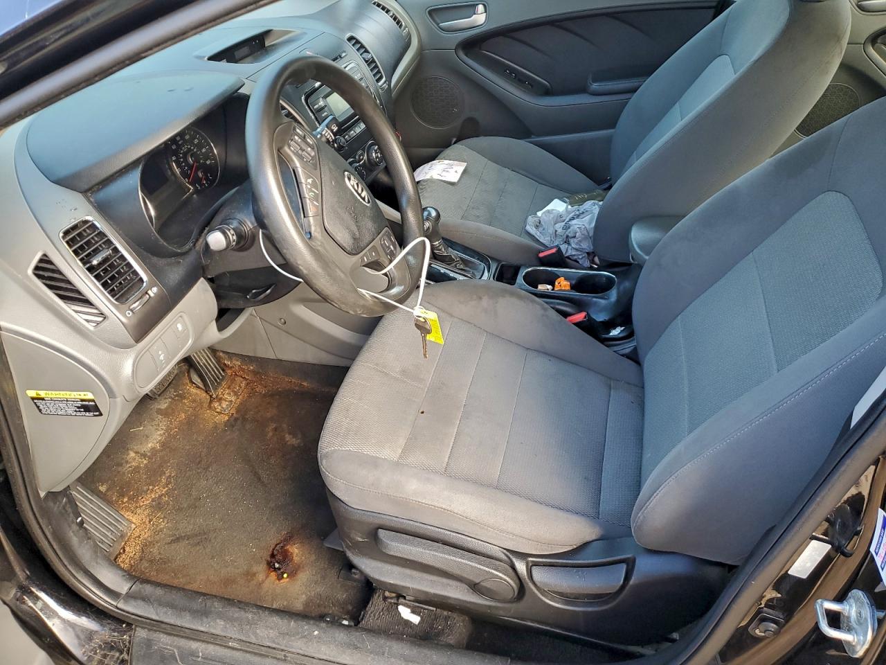 2018 KIA FORTE LX photo 19
