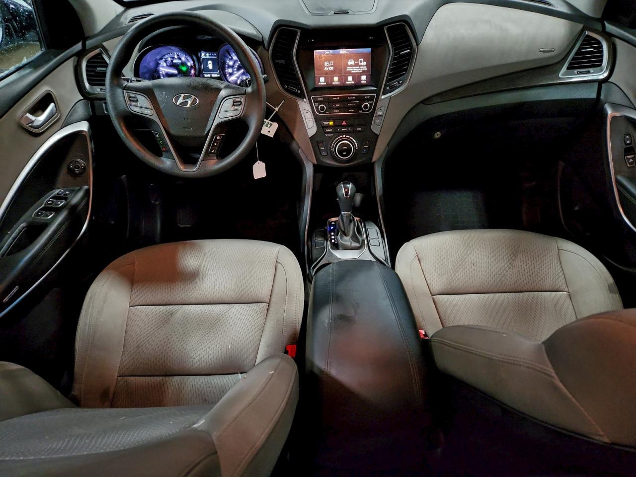 2017 HYUNDAI SANTA FE SPORT photo 8