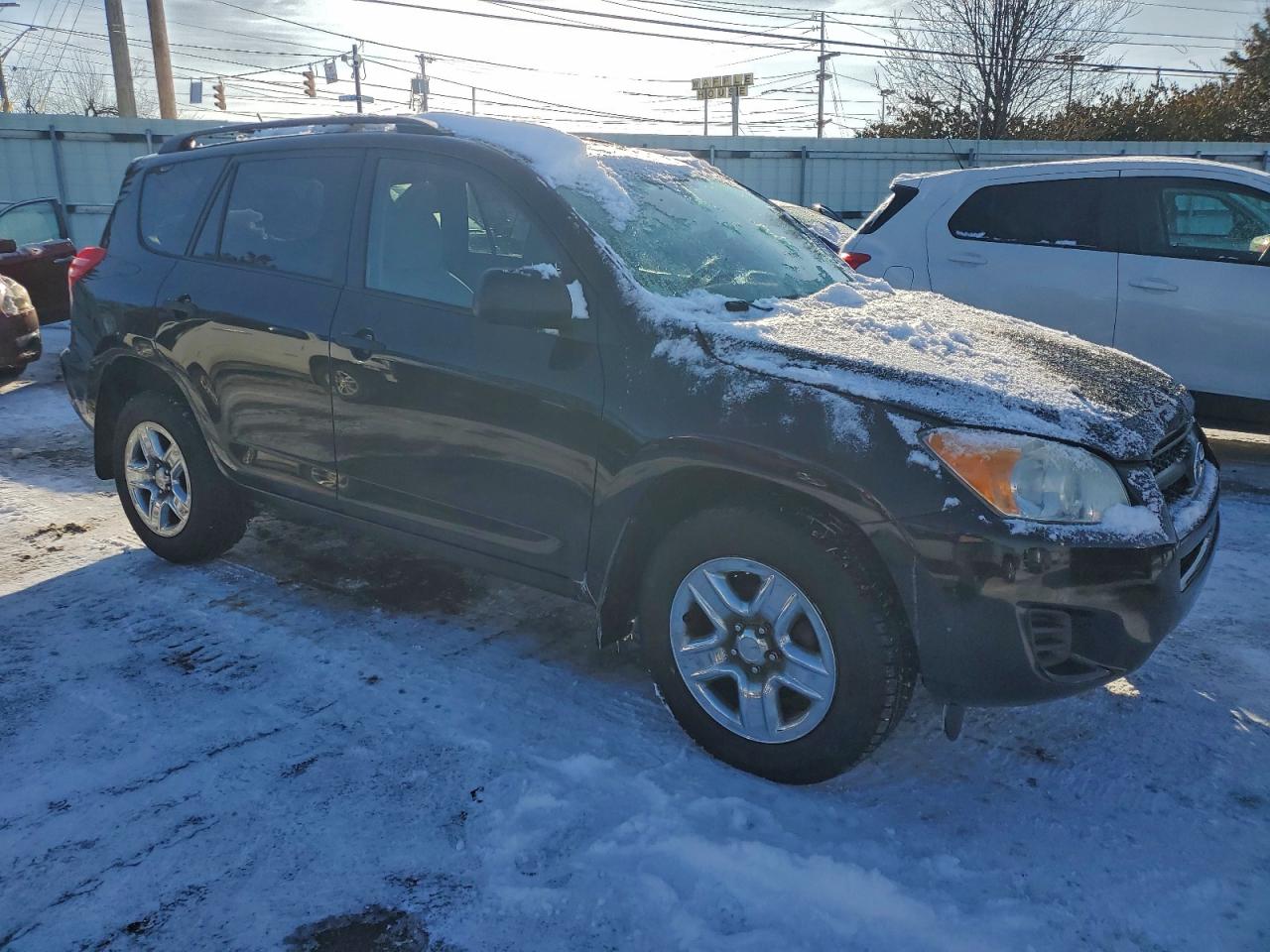2011 TOYOTA RAV4 photo 4