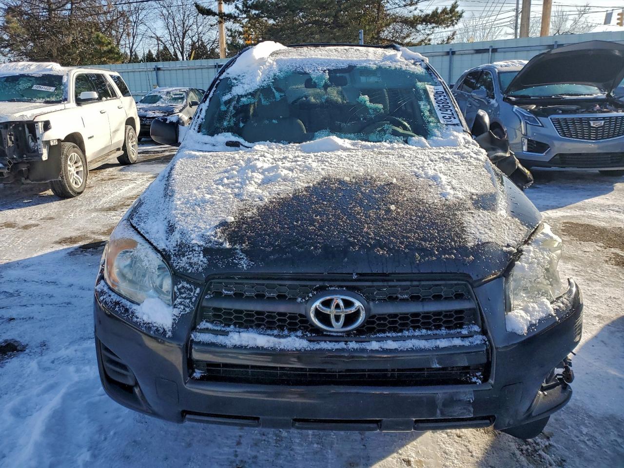 2011 TOYOTA RAV4 photo 5