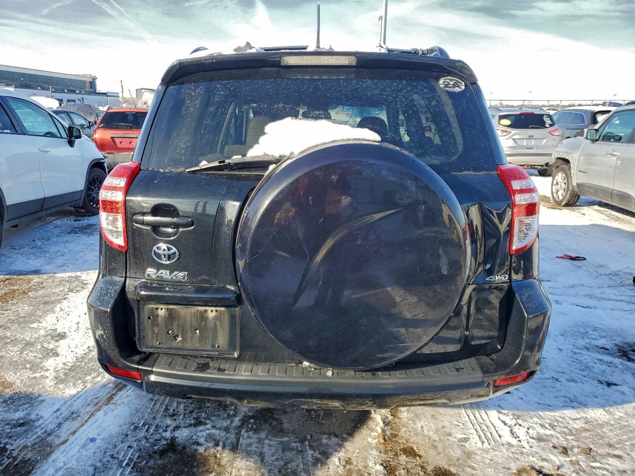 2011 TOYOTA RAV4 photo 6