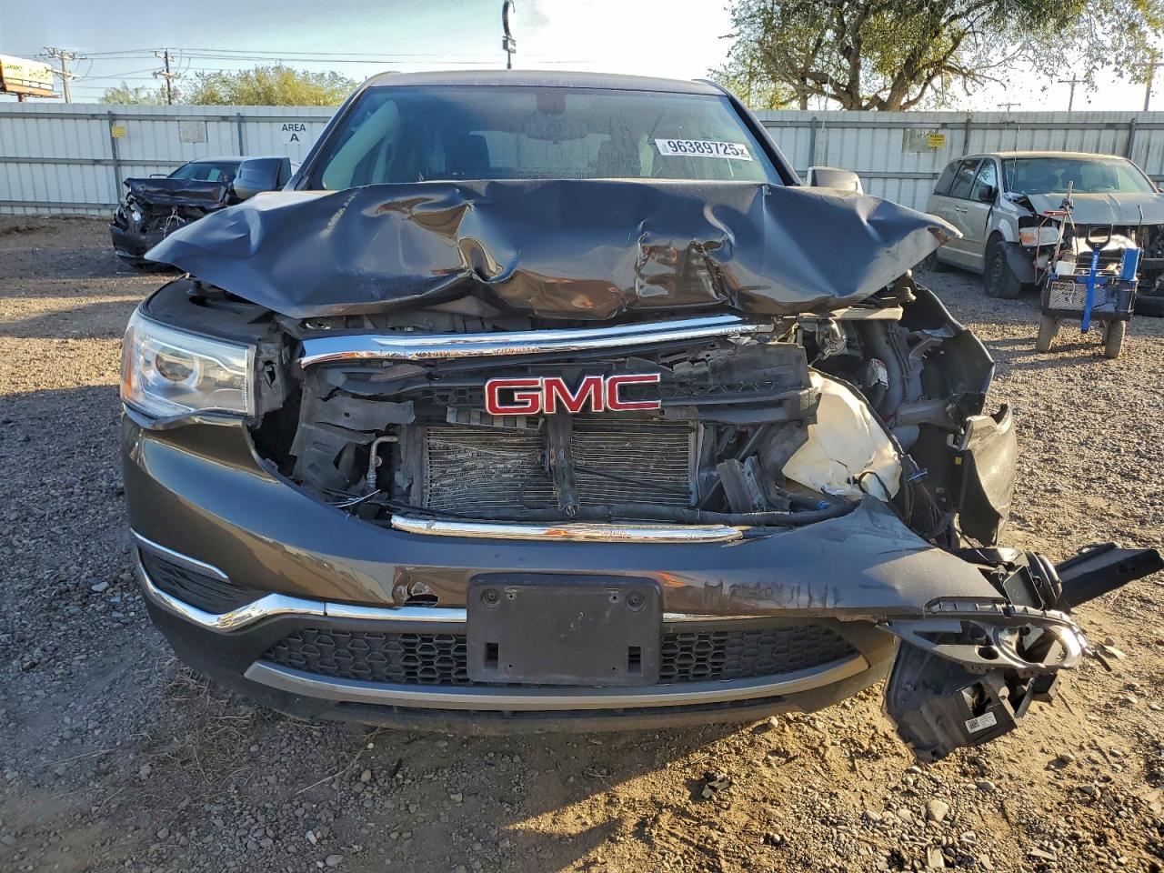 2019 GMC ACADIA SLE photo 5
