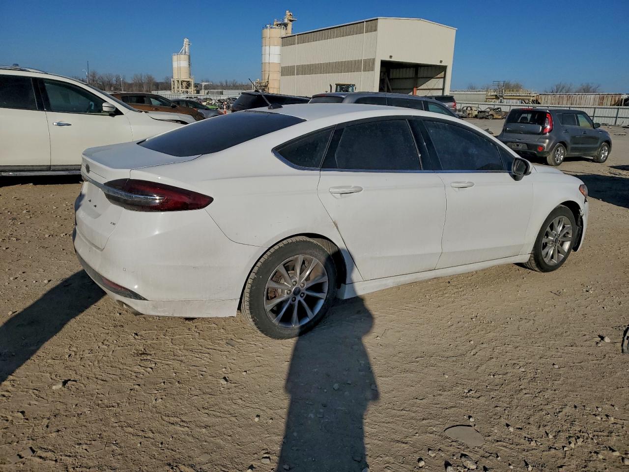 2017 FORD FUSION SE photo 5