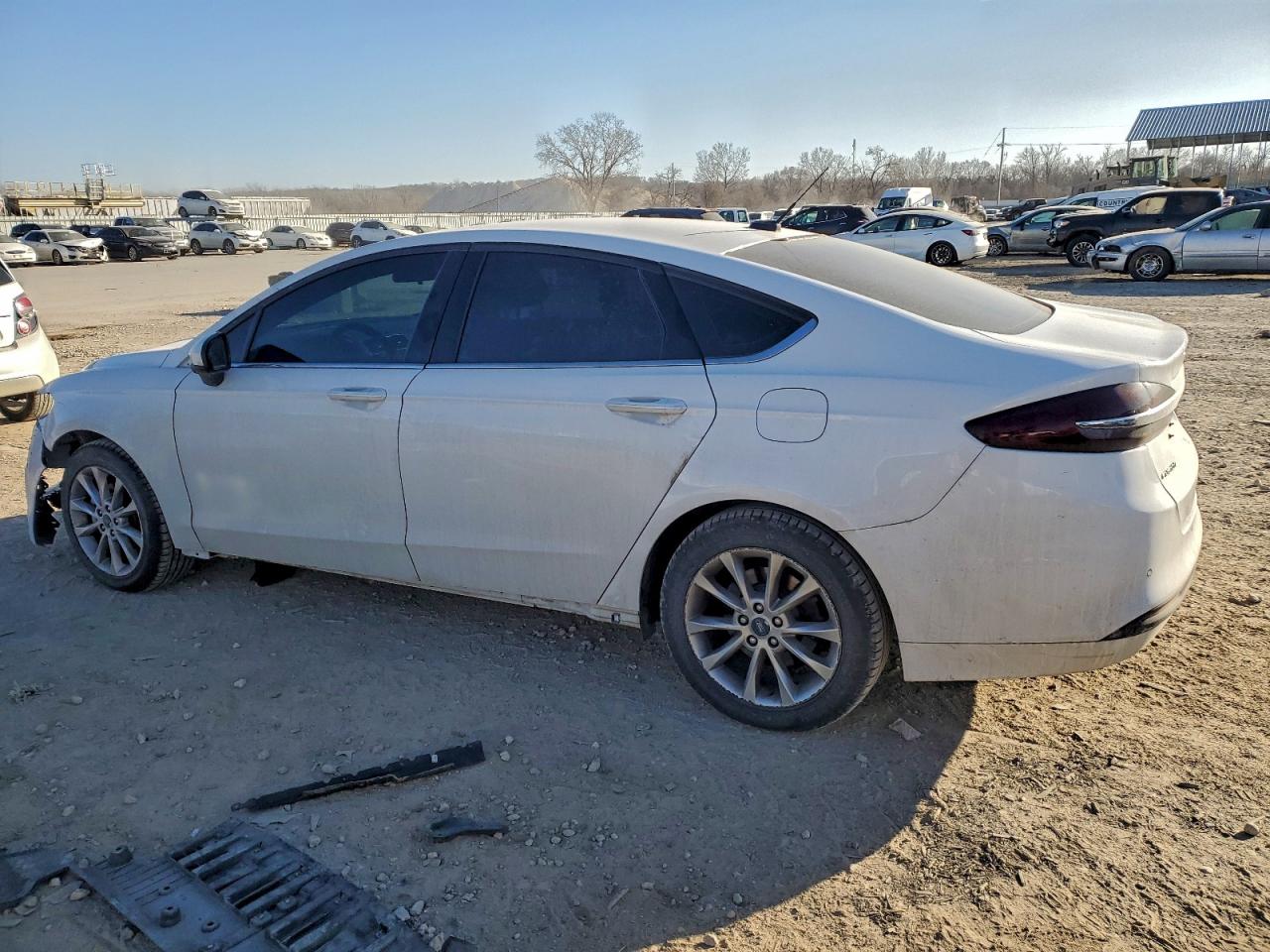 2017 FORD FUSION SE photo 3