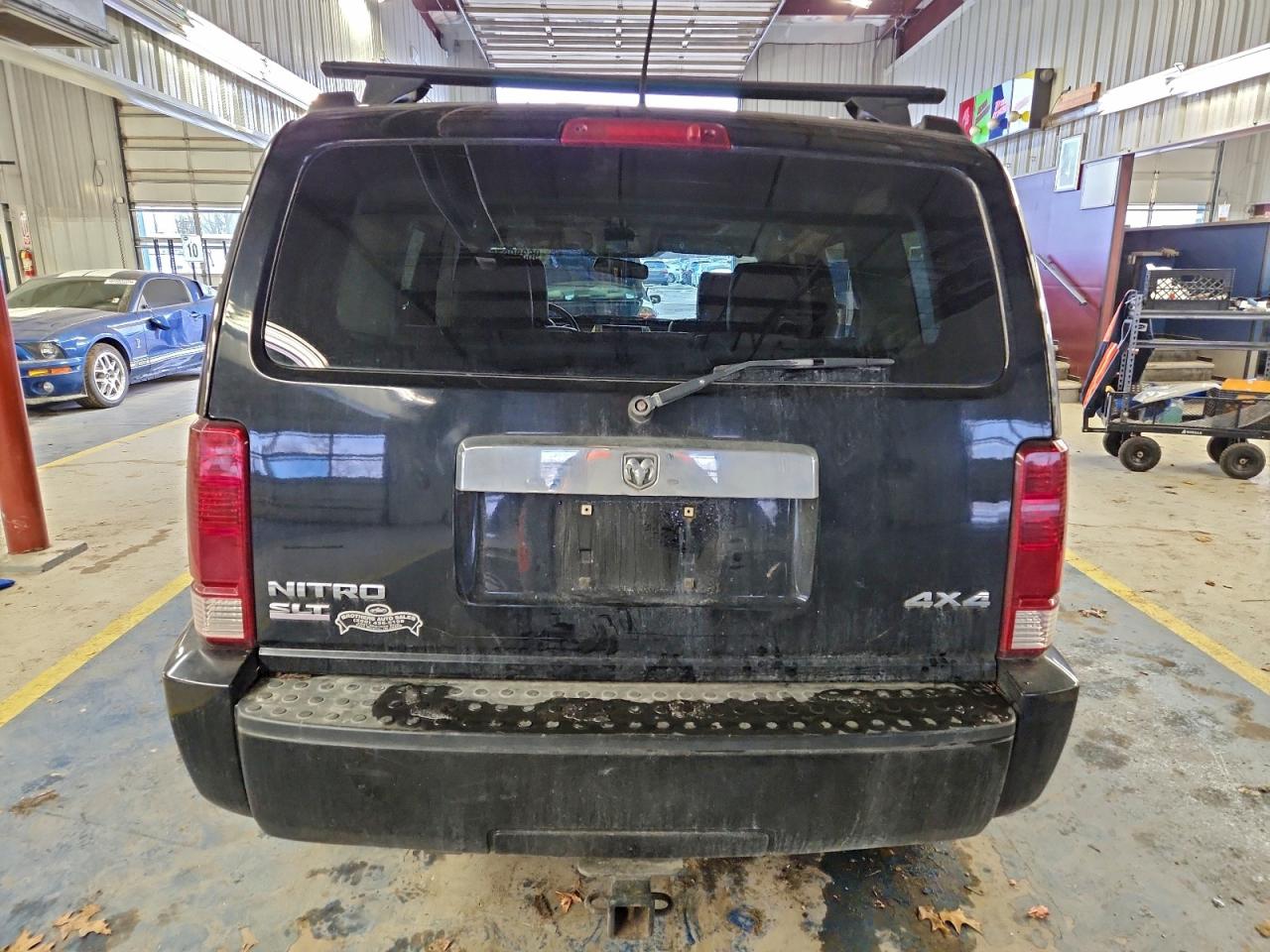 2007 DODGE NITRO SLT photo 6