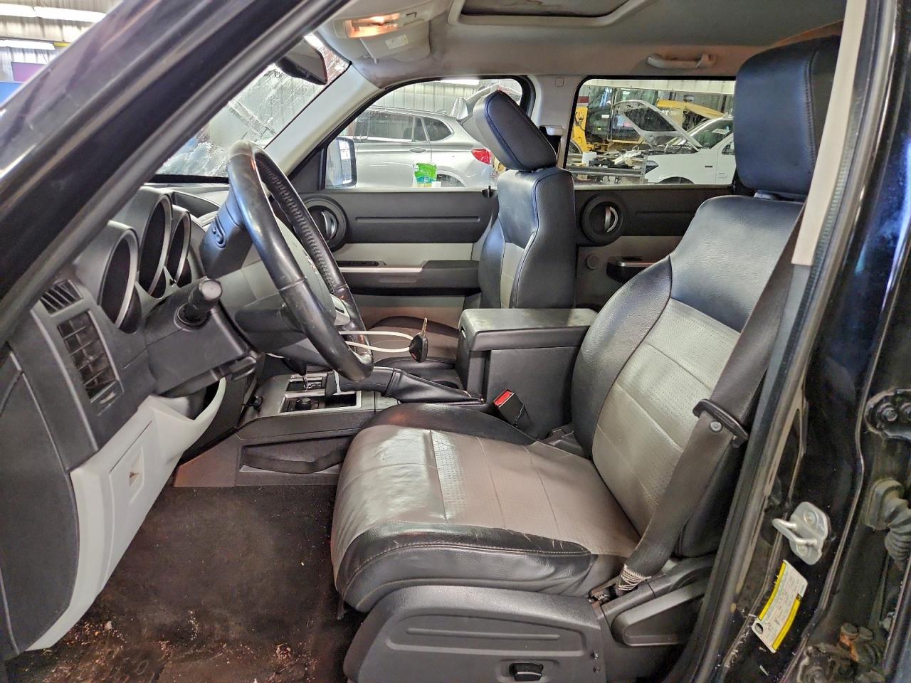 2007 DODGE NITRO SLT photo 7