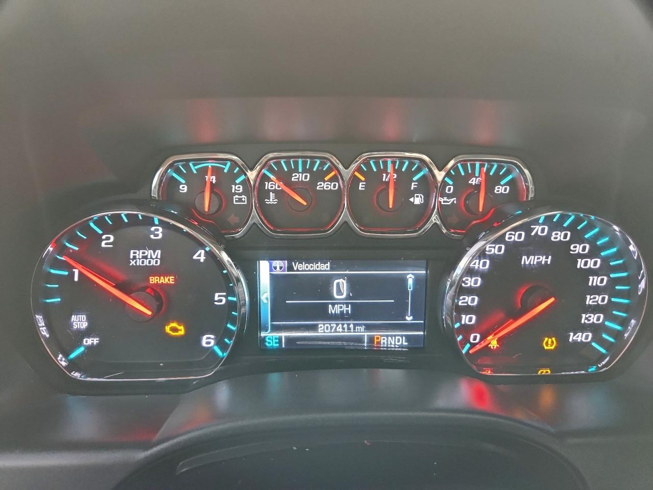 2018 CHEVROLET SILVERADO K1500 LT photo 9