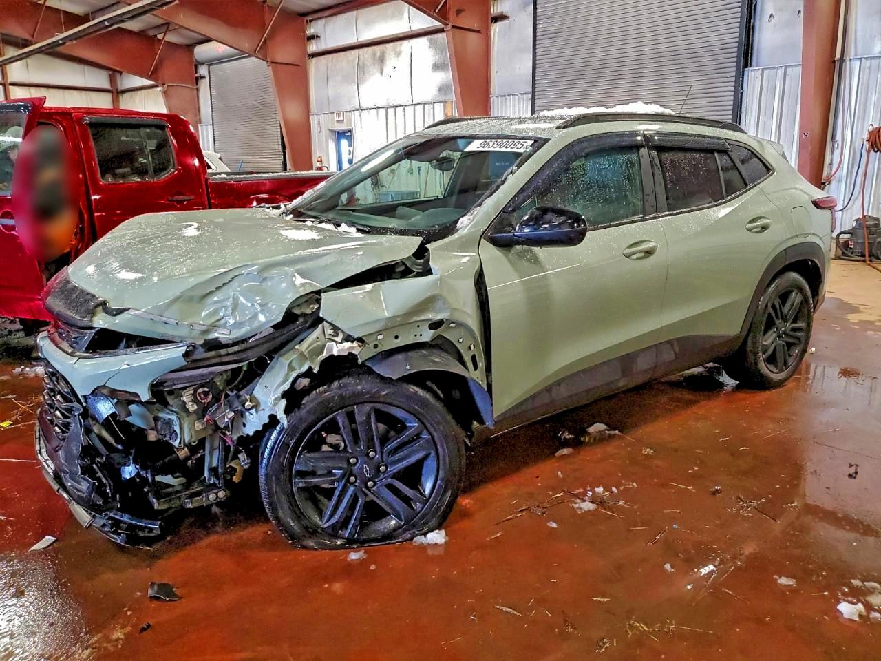 2025 CHEVROLET TRAX
