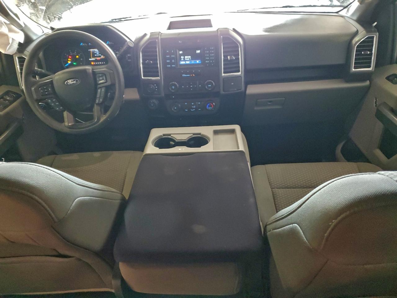 2017 FORD F150 SUPERCREW photo 8