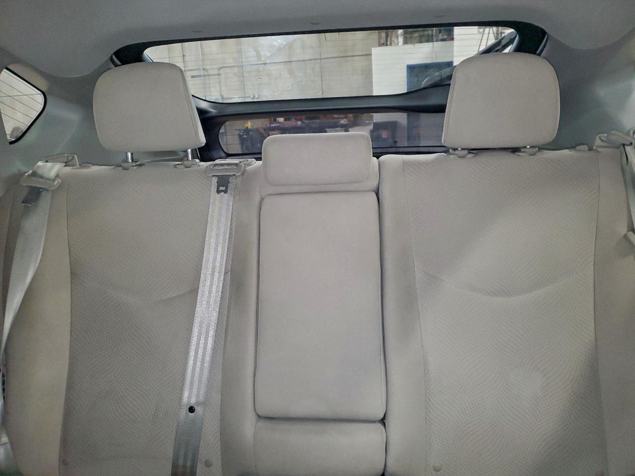 2012 TOYOTA PRIUS photo 10