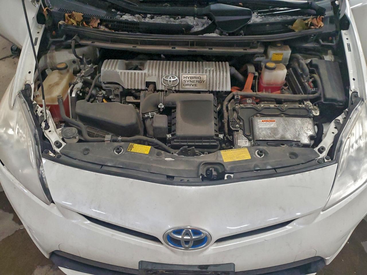 2012 TOYOTA PRIUS photo 12