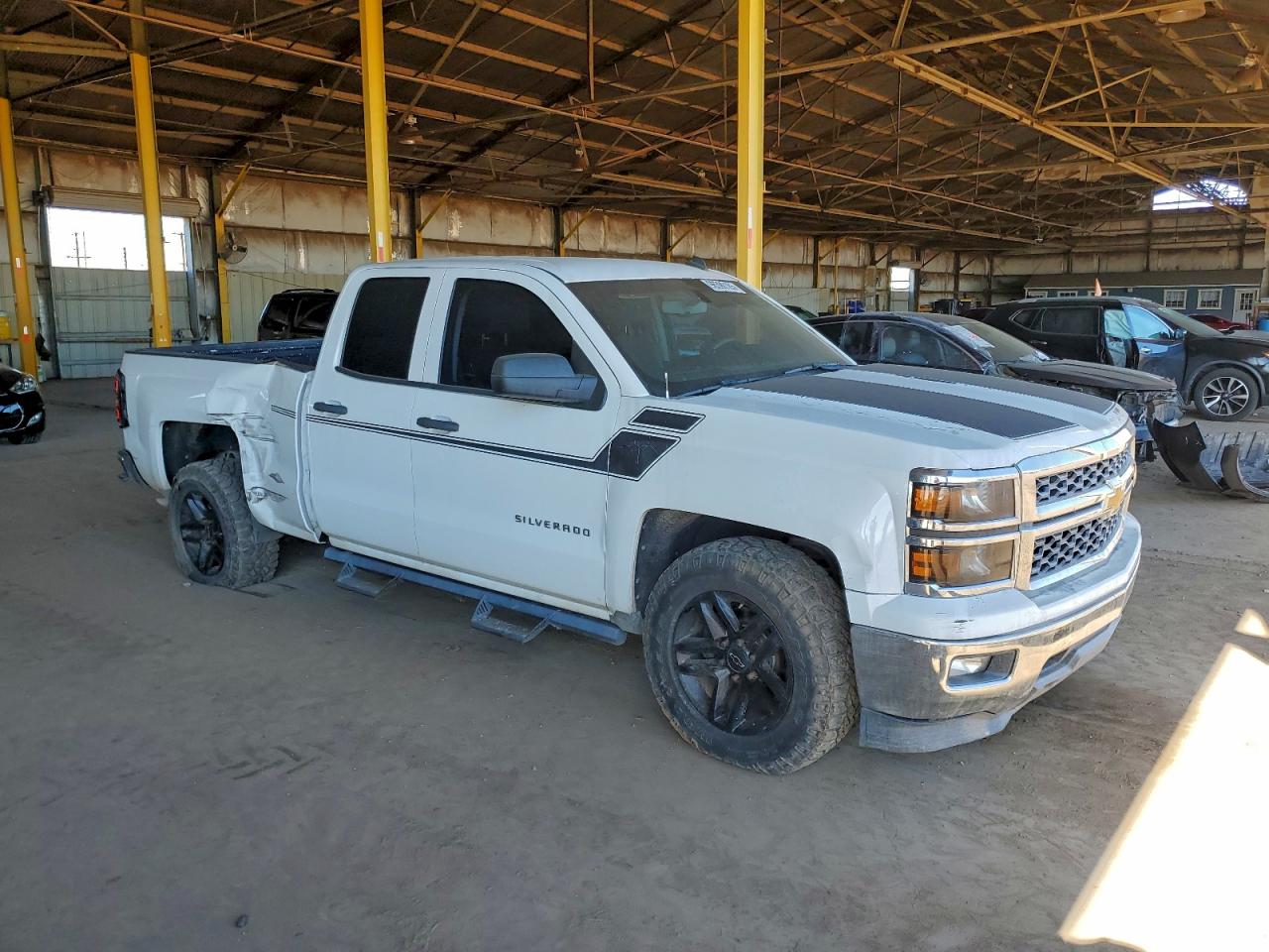 2014 CHEVROLET SILVERADO C1500 LT photo 4