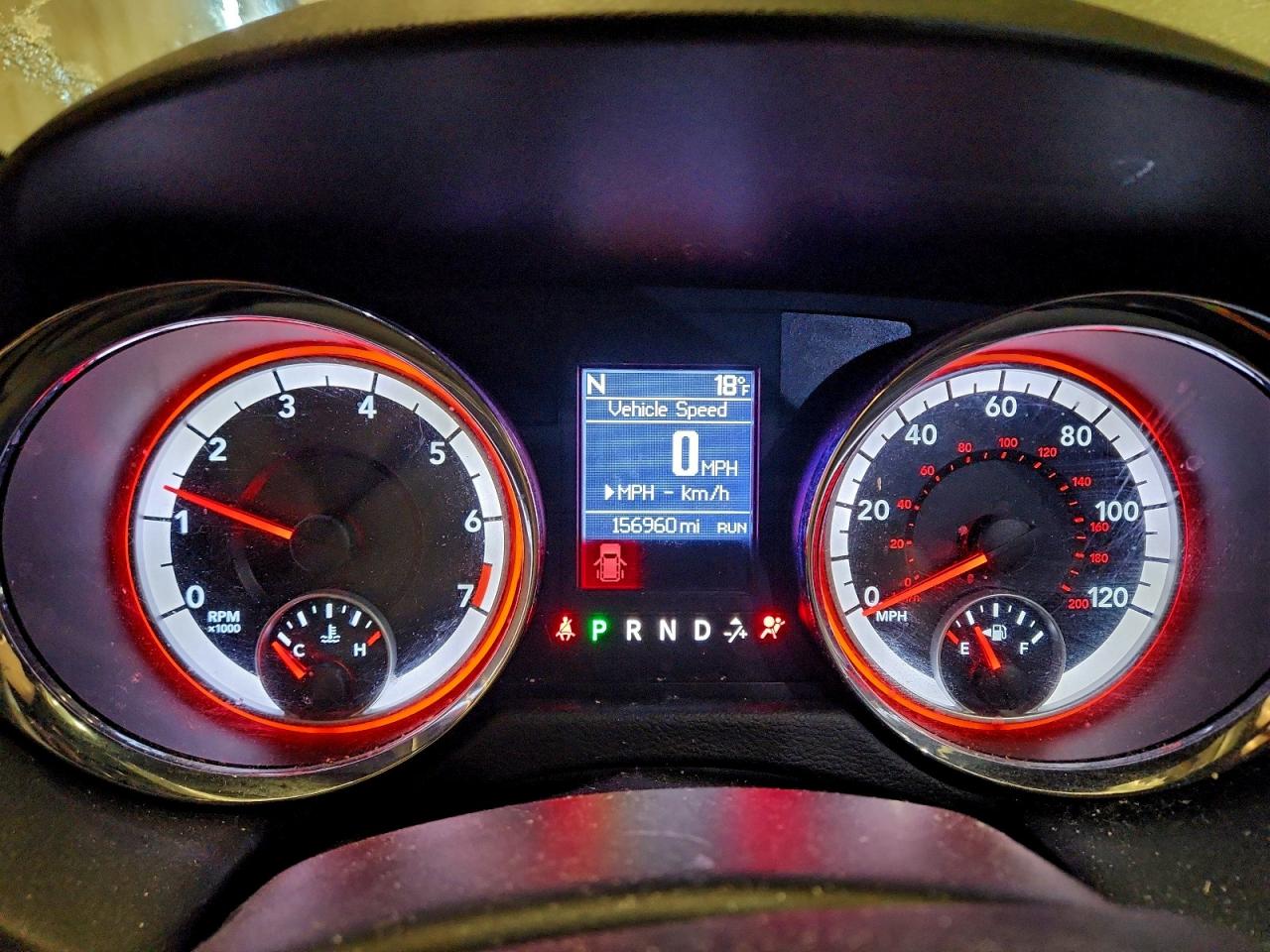 2011 DODGE GRAND CARAVAN R/T photo 9