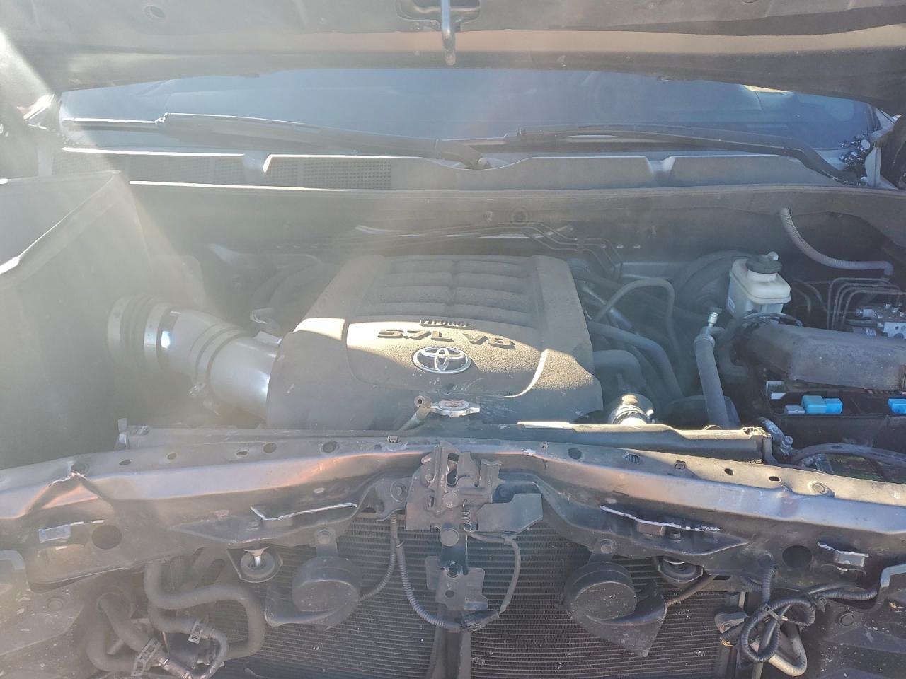 2018 TOYOTA TUNDRA CREWMAX SR5 photo 21