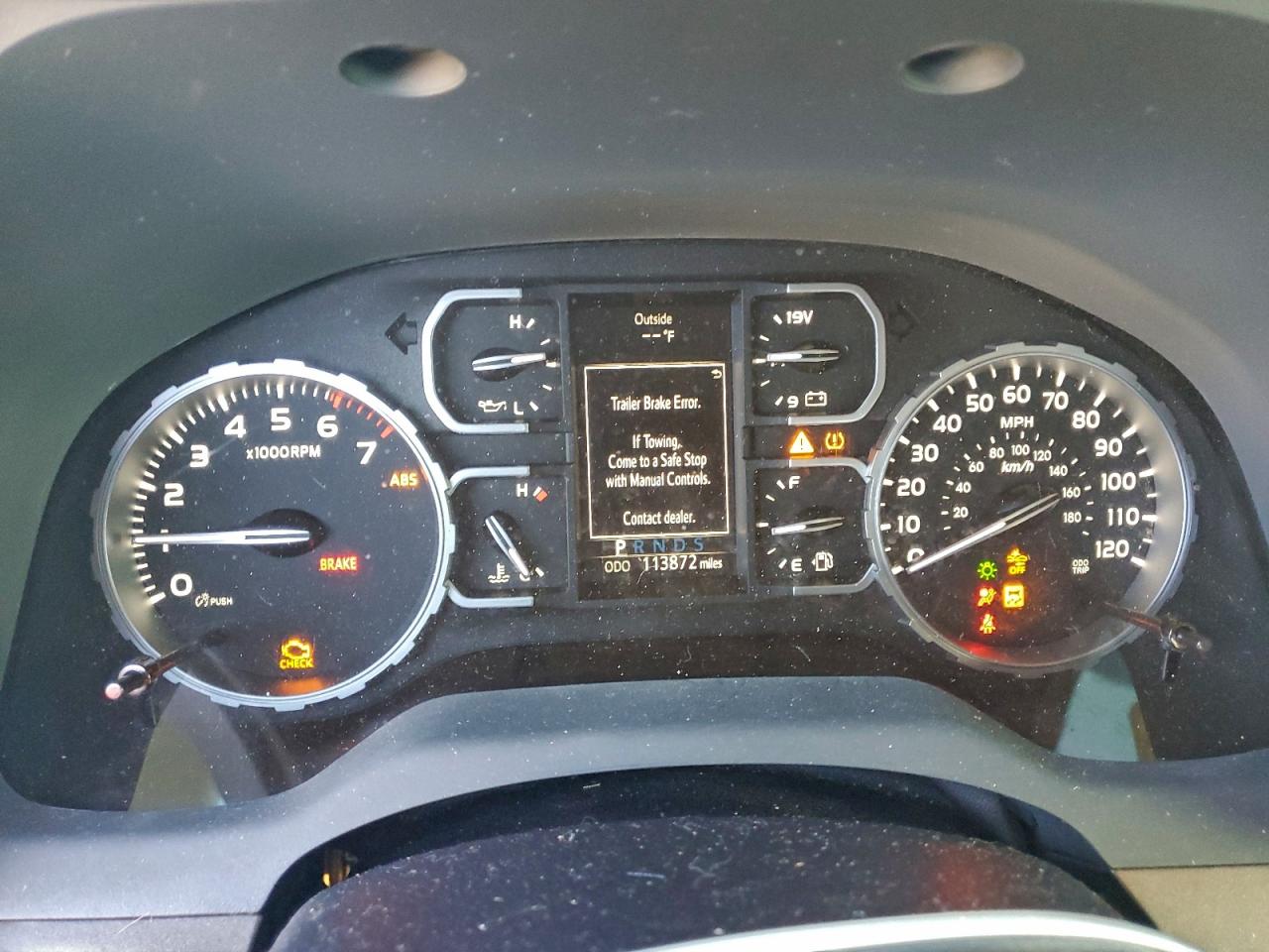 2018 TOYOTA TUNDRA CREWMAX SR5 photo 17