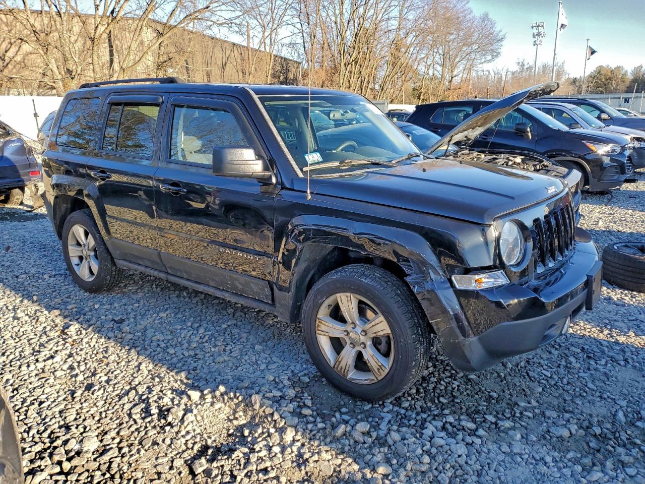 2015 JEEP PATRIOT LATITUDE photo 4