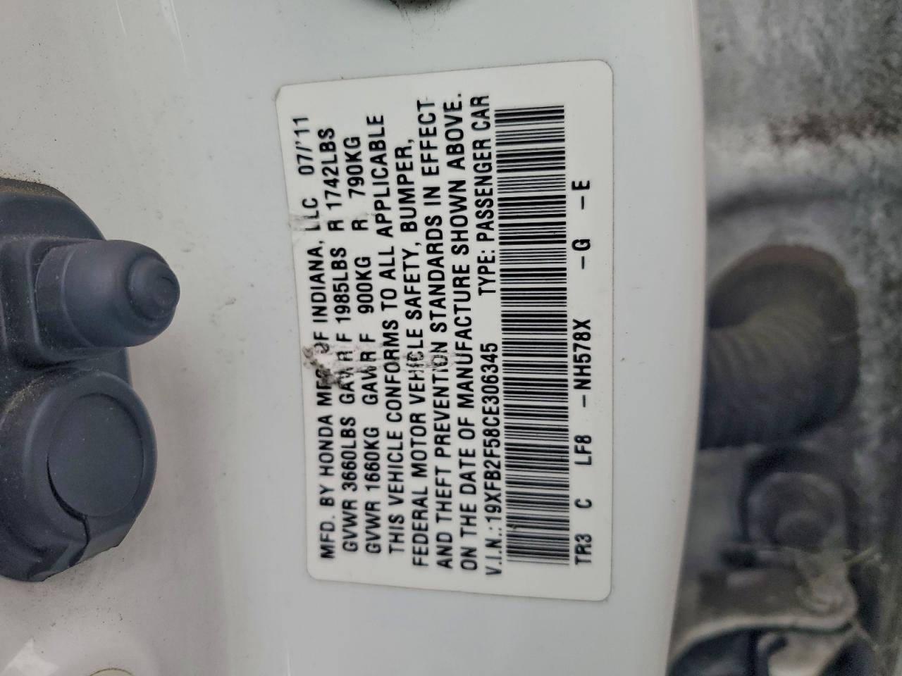 2012 HONDA CIVIC LX photo 12