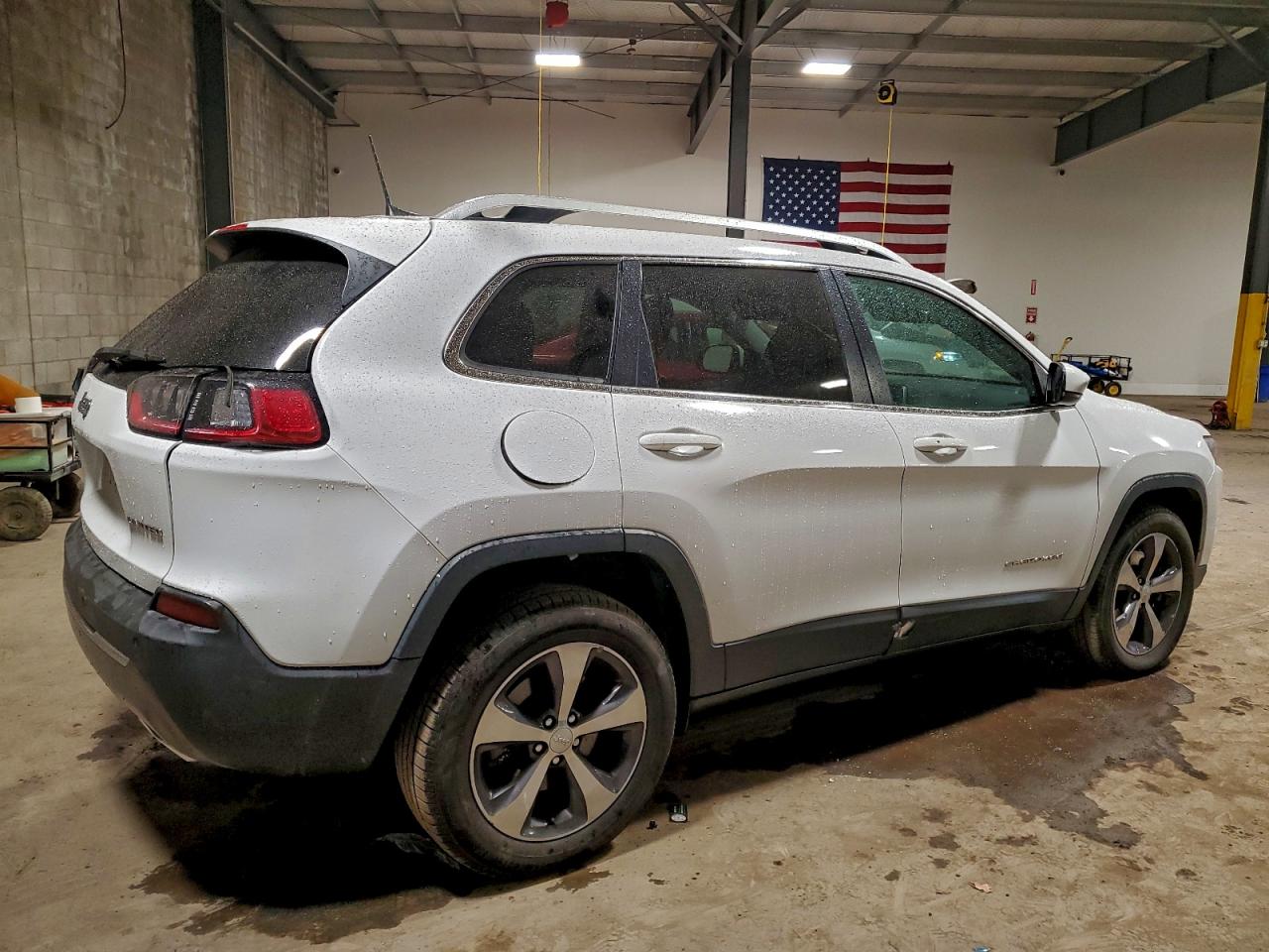 2019 JEEP CHEROKEE LIMITED photo 3
