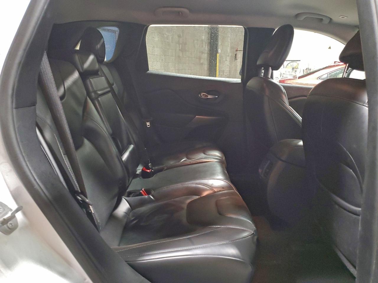 2019 JEEP CHEROKEE LIMITED photo 11