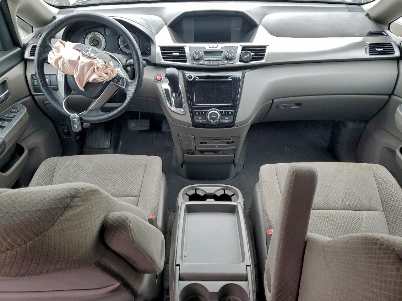 2016 HONDA ODYSSEY SE photo 8