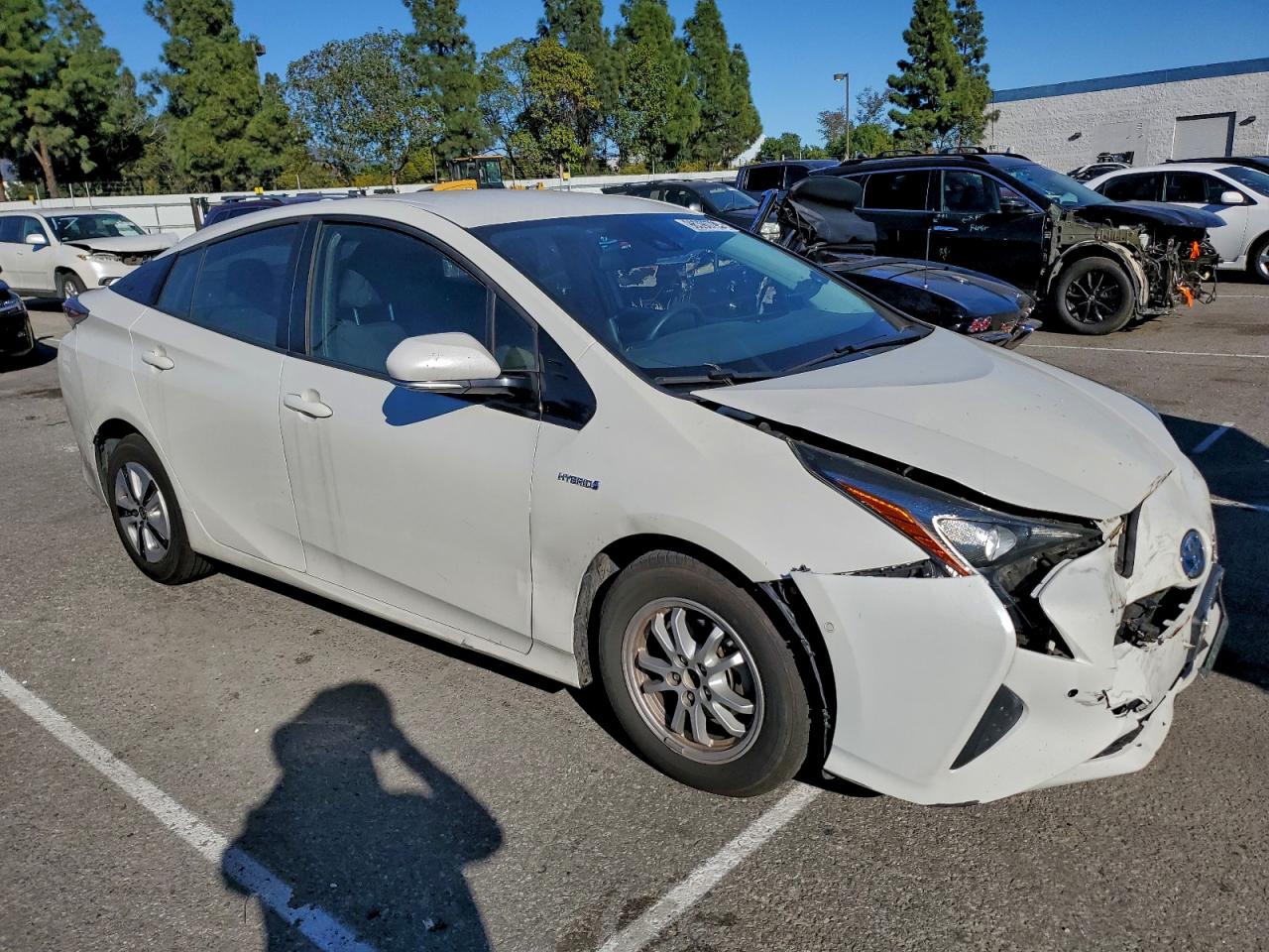2018 TOYOTA PRIUS photo 4
