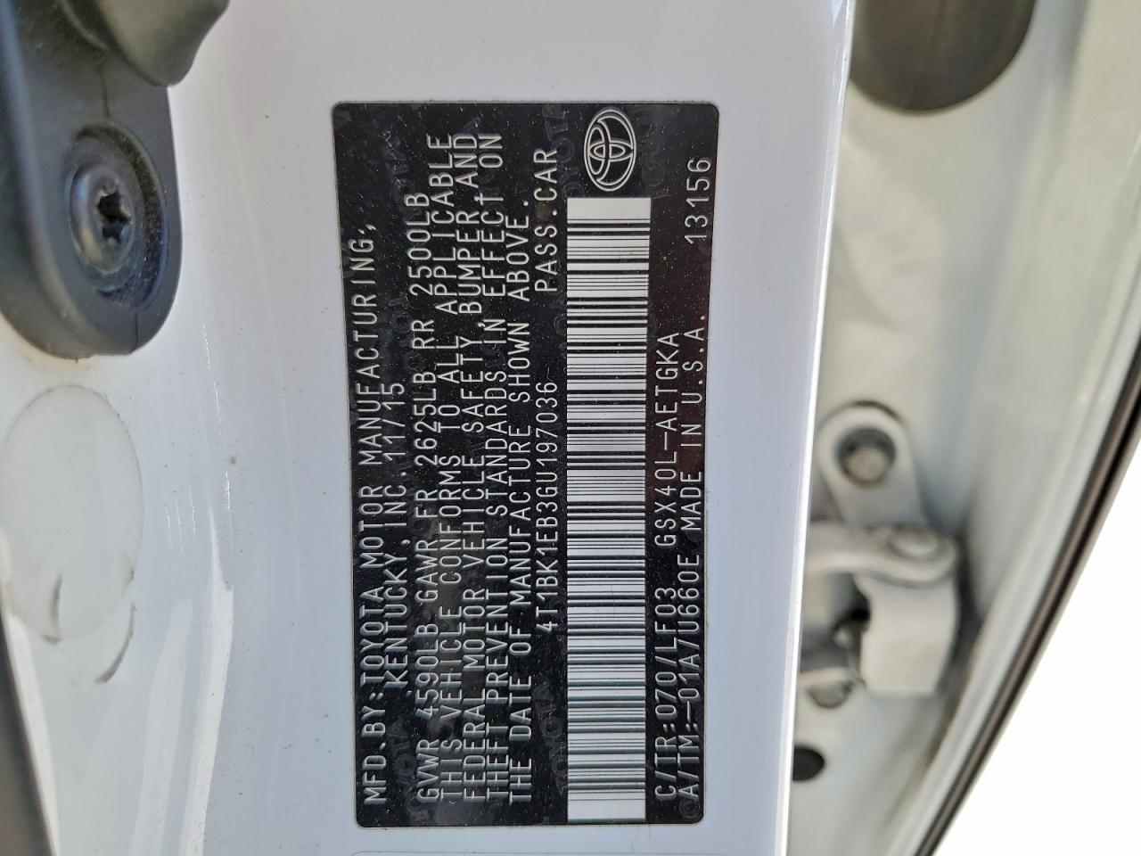 2016 TOYOTA AVALON XLE photo 13