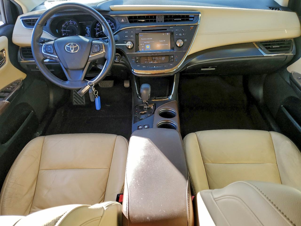 2016 TOYOTA AVALON XLE photo 8