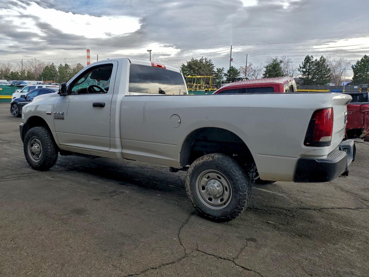 2018 RAM 2500 ST photo 2
