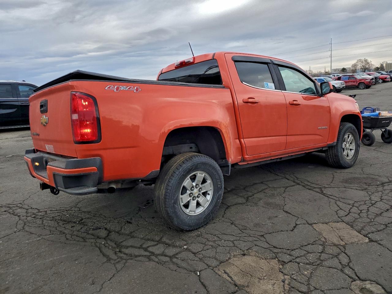 2019 CHEVROLET COLORADO photo 3