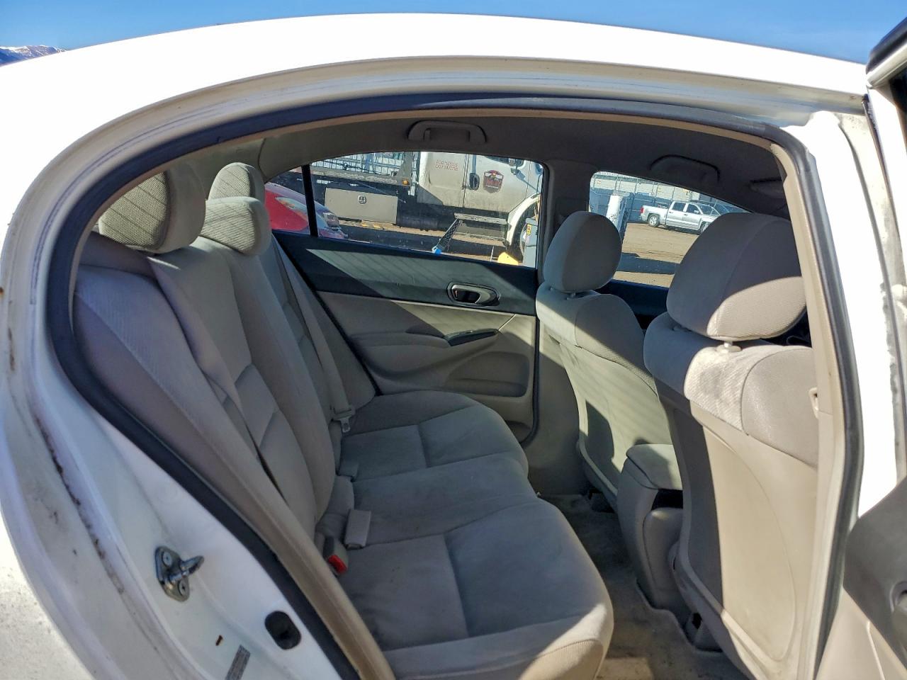2010 HONDA CIVIC LX photo 10