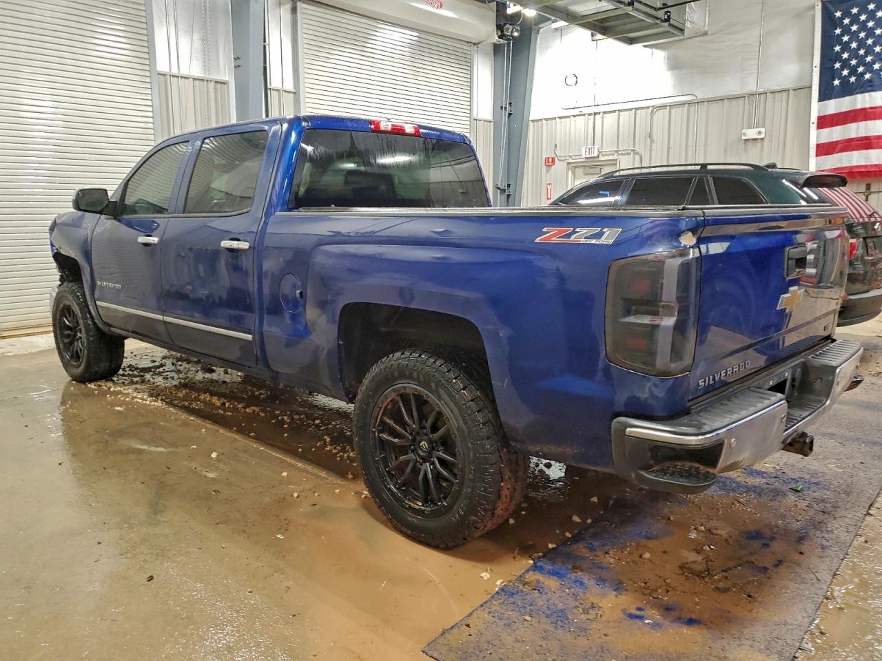 2014 CHEVROLET SILVERADO K1500 LTZ photo 2