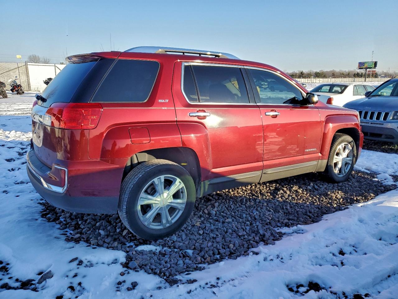 2017 GMC TERRAIN SLT photo 3