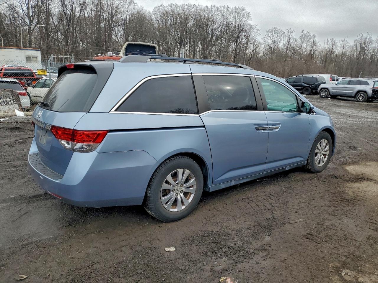 2014 HONDA ODYSSEY EXL photo 3