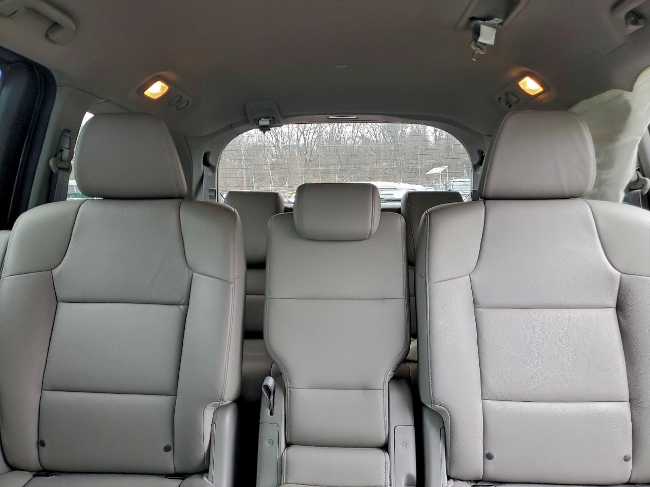 2014 HONDA ODYSSEY EXL photo 10
