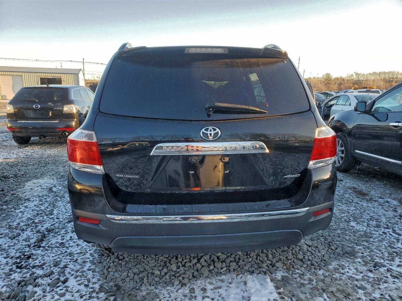 2012 TOYOTA HIGHLANDER BASE photo 6