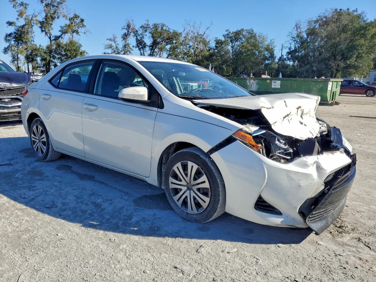 2018 TOYOTA COROLLA L photo 4