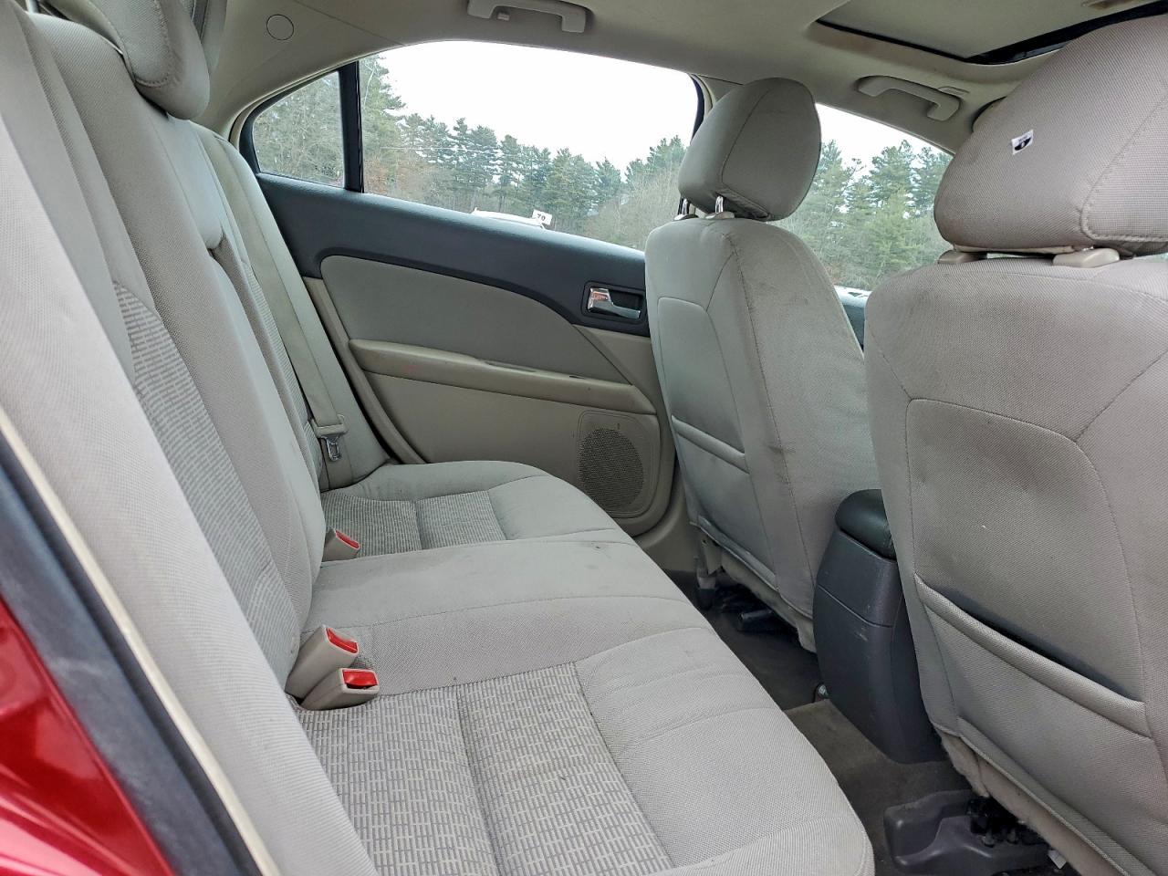 2012 FORD FUSION SE photo 19
