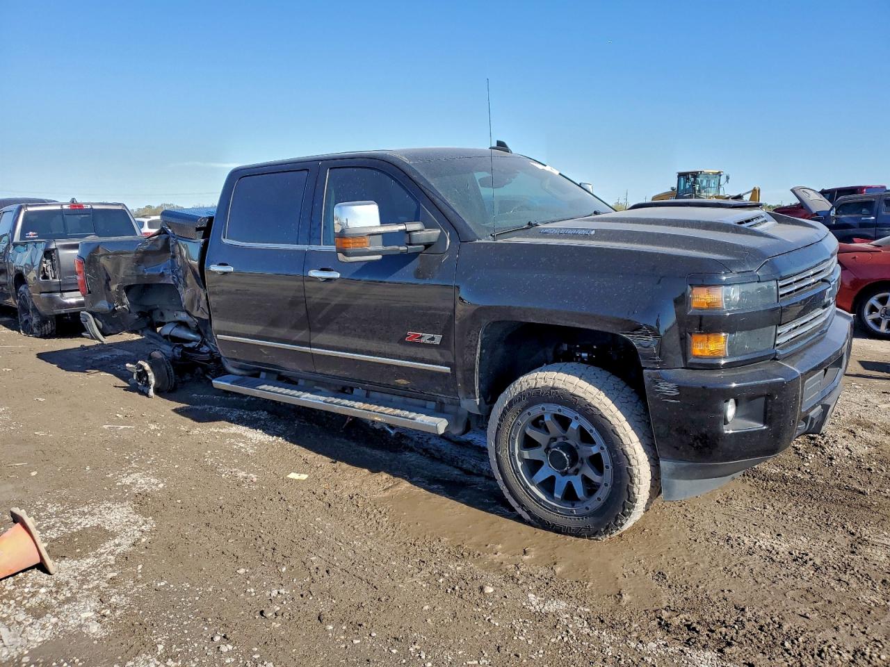 2018 CHEVROLET SILVERADO K2500 HEAVY DUTY LTZ photo 4