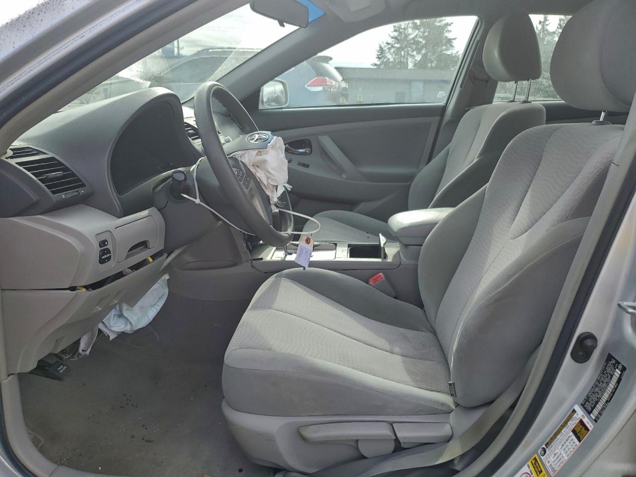 2011 TOYOTA CAMRY BASE photo 7