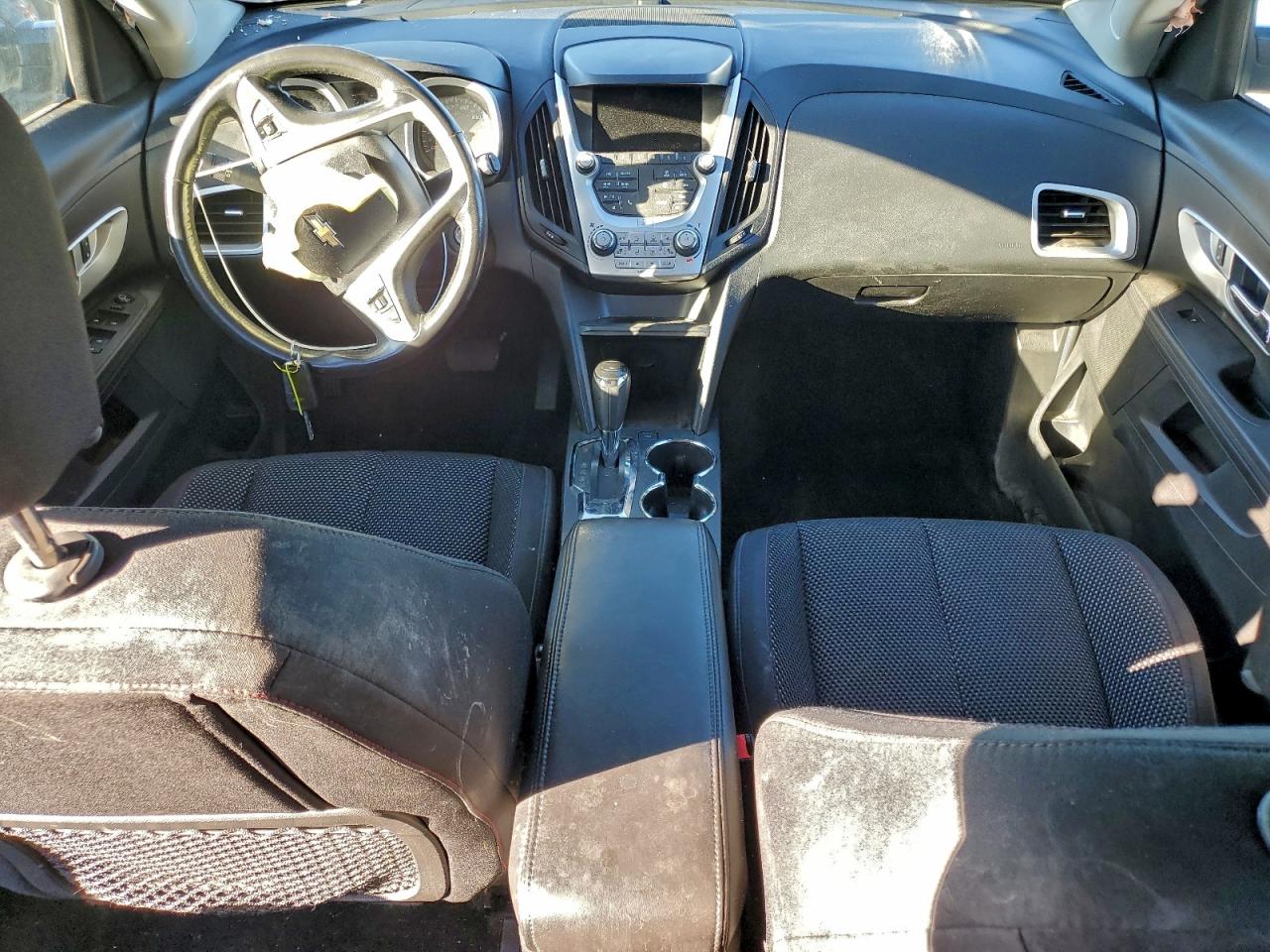 2017 CHEVROLET EQUINOX LT photo 8
