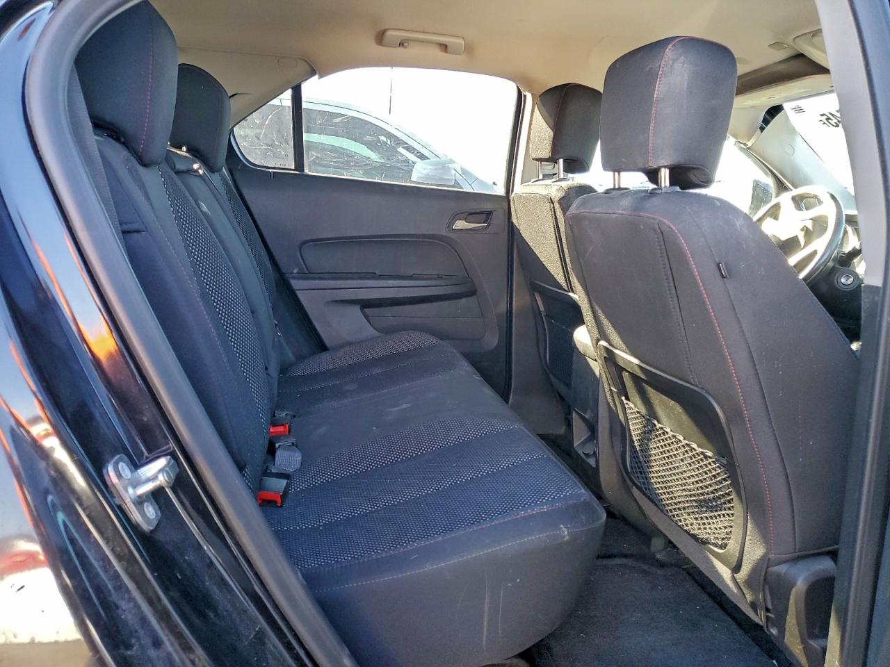 2017 CHEVROLET EQUINOX LT photo 11