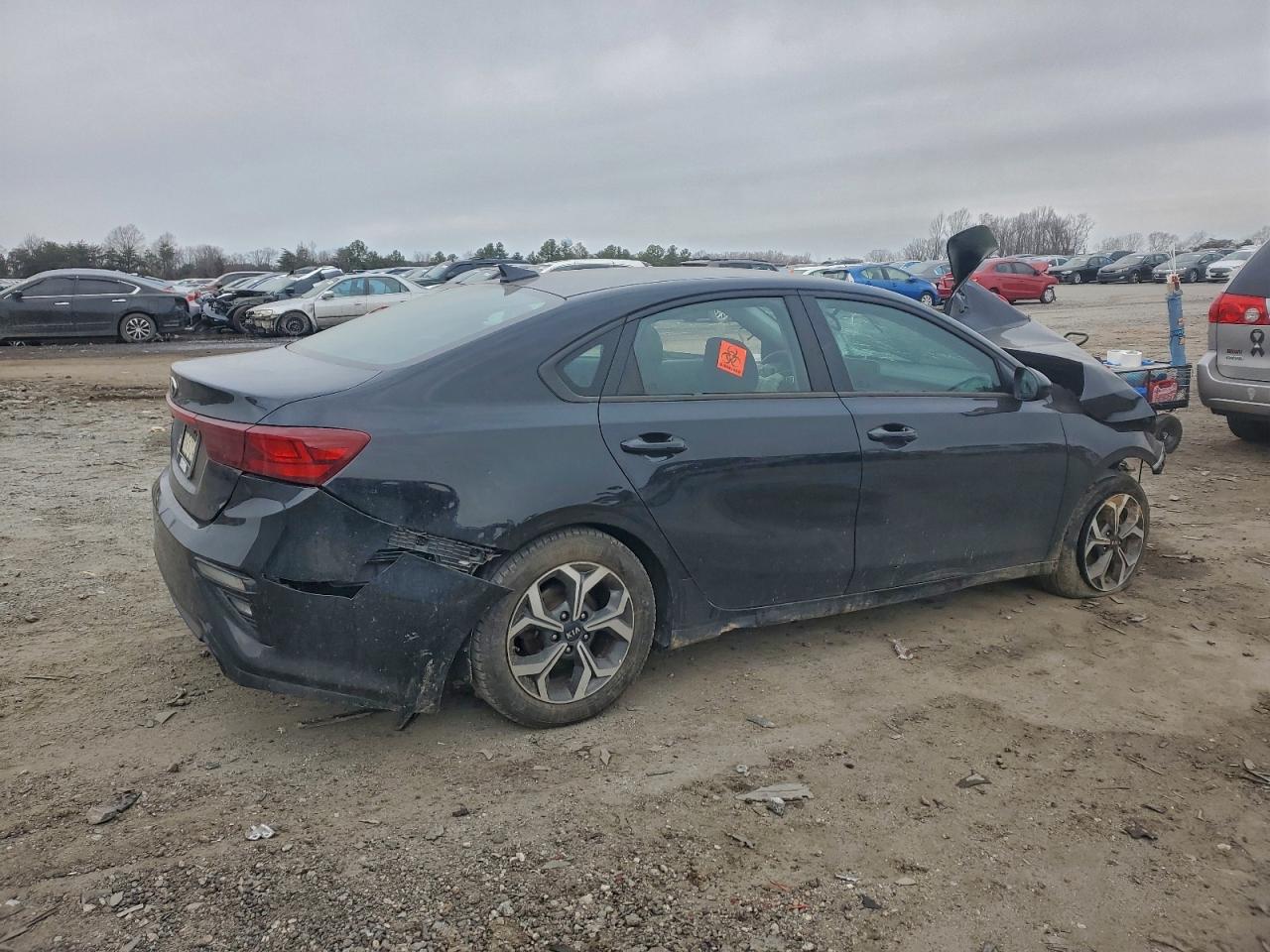 2020 KIA FORTE FE photo 3